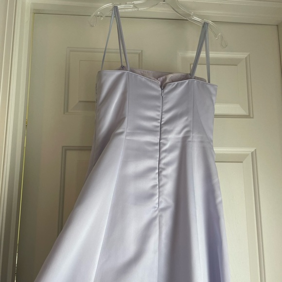 LIKE NEW Embroidered Lavender Prom Dress/Ball Gown - size M - Picture 3 of 7